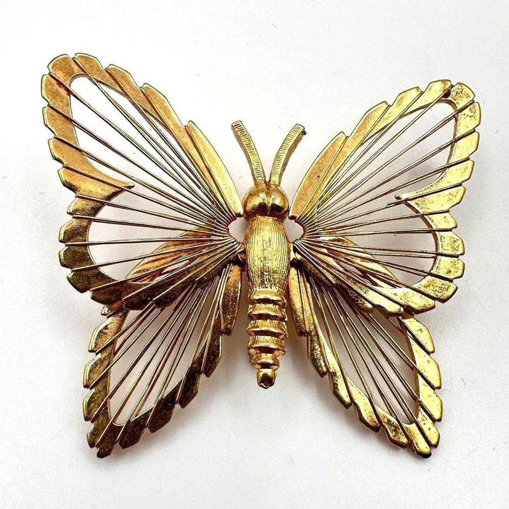 Vintage‎ 80s Gold Tone Wire Mesh Wing Butterfly Brooch Statement Pin Jewelry Y2K